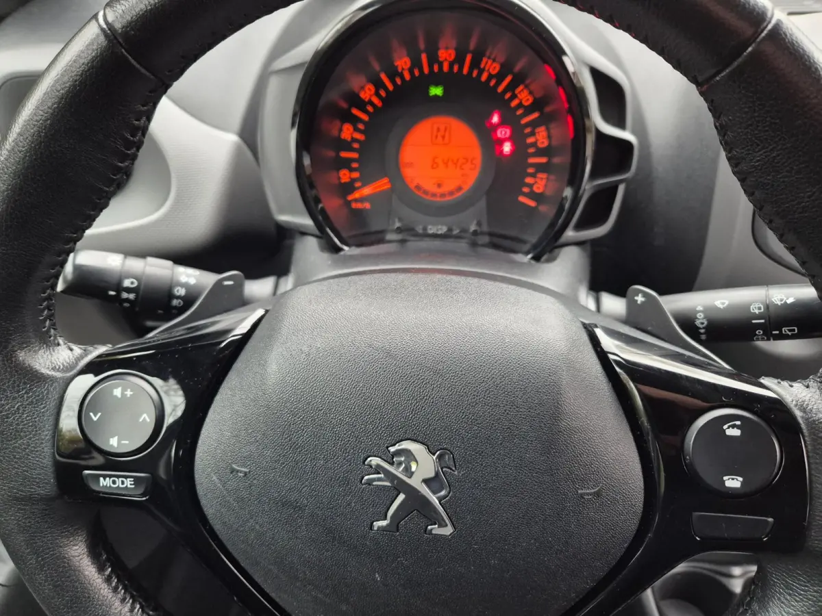 12mnd GARANTIE Automaat NL NAP Flippers Bluetooth USB AUX Sport Wit Dealeronderhouden APK tot 7-2027 1.0 e-VTi Active