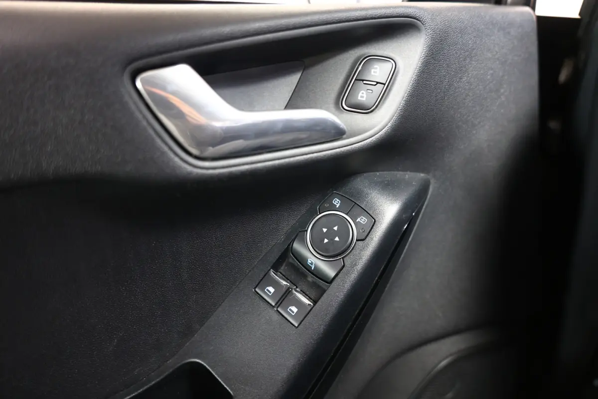 1.0 EcoBoost Active X NAVI CARPLAY CLIMA CRUISE STOELVW '18