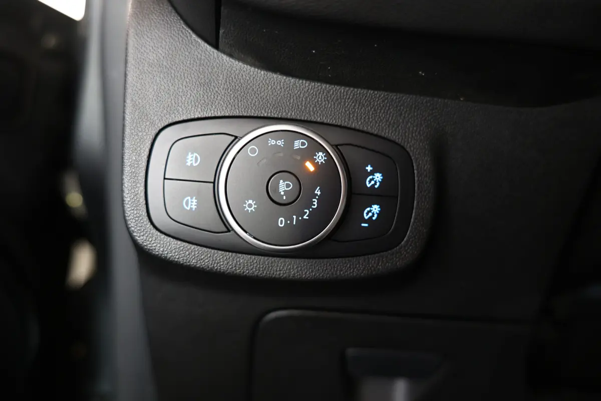 1.0 EcoBoost Active X NAVI CARPLAY CLIMA CRUISE STOELVW '18