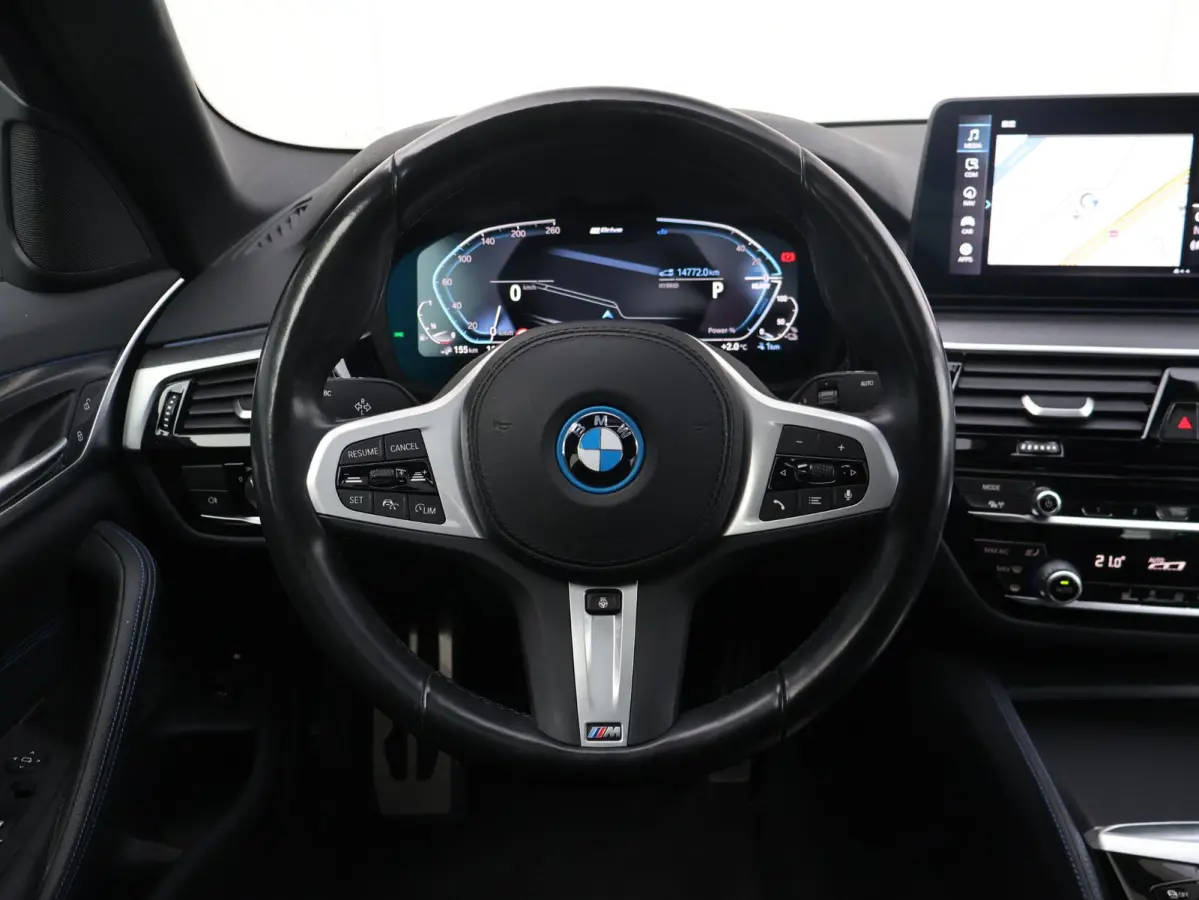 545e xDrive Business Edition Plus | 95% | M Sportpakket | Stuurwielrand verwarmd | Achteruitrijcamera | Active Cruise Control | Head-Up | HiFi | Panoramadak |
