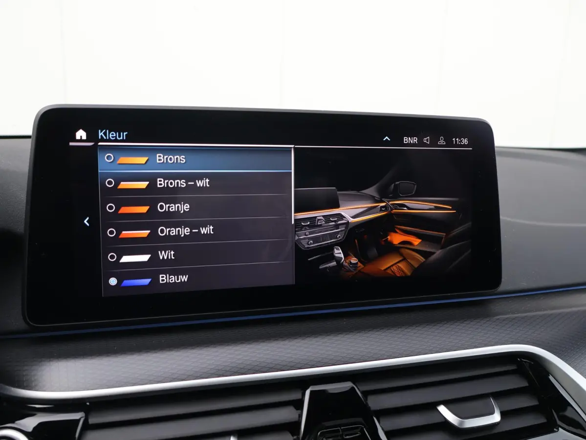 545e xDrive Business Edition Plus | 95% | M Sportpakket | Stuurwielrand verwarmd | Achteruitrijcamera | Active Cruise Control | Head-Up | HiFi | Panoramadak |