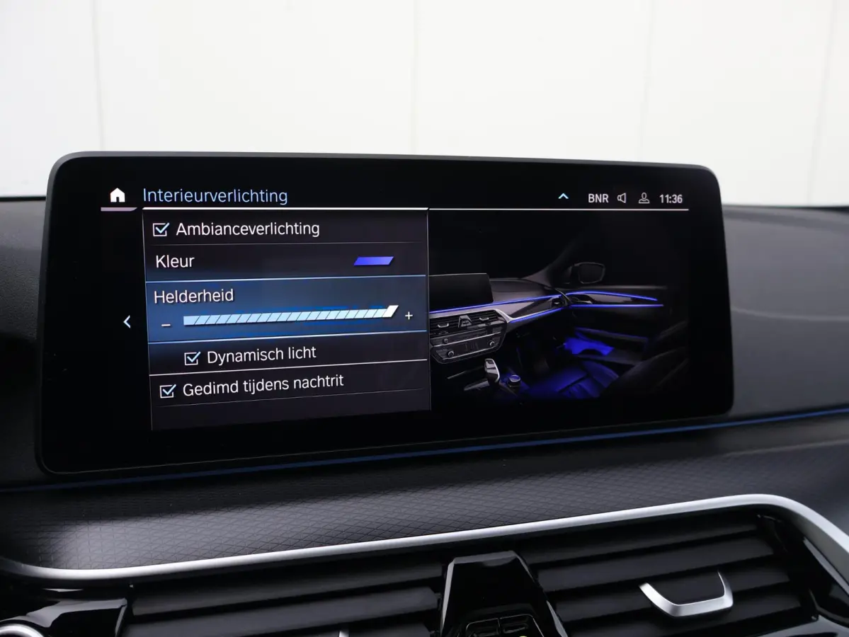 545e xDrive Business Edition Plus | 95% | M Sportpakket | Stuurwielrand verwarmd | Achteruitrijcamera | Active Cruise Control | Head-Up | HiFi | Panoramadak |
