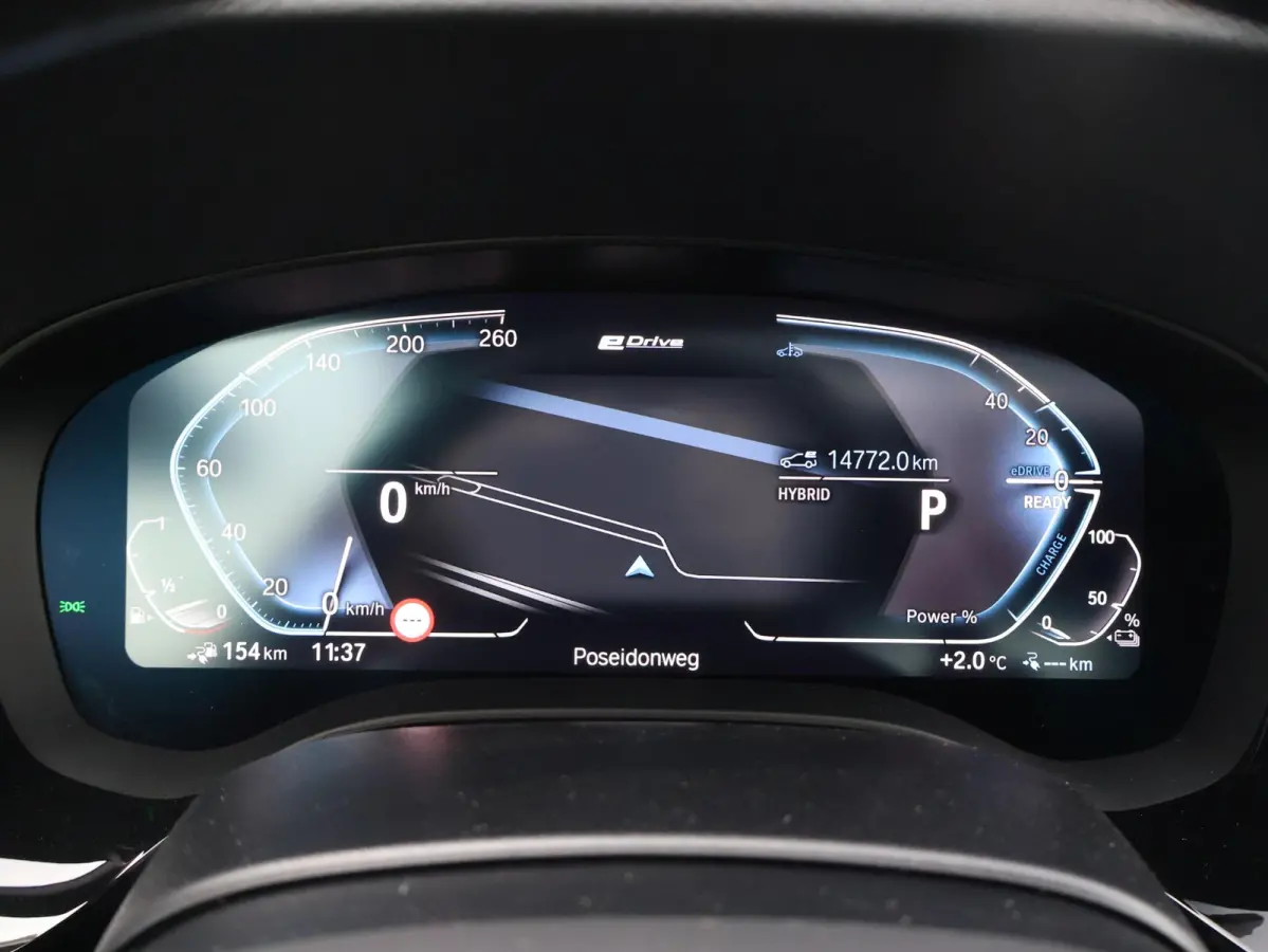 545e xDrive Business Edition Plus | 95% | M Sportpakket | Stuurwielrand verwarmd | Achteruitrijcamera | Active Cruise Control | Head-Up | HiFi | Panoramadak |