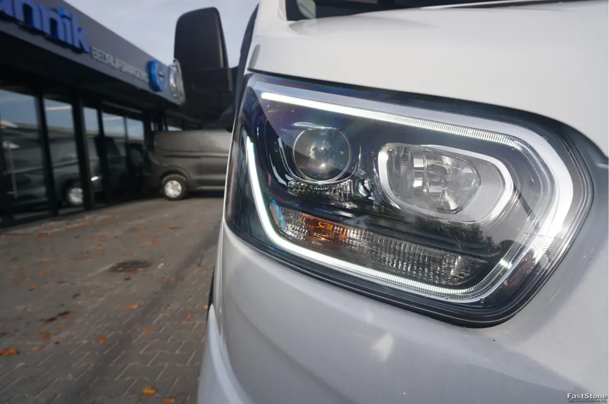 350L L3H2 Limited AUT-10 RWD 165PK BPM VRIJ 3.5T Trekhaak, Navi, Adap. Cruise, 360° Cam!! NR. A190
