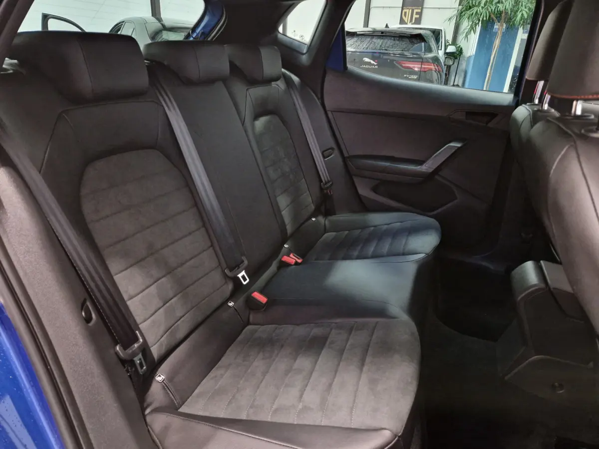 1.0 TSI FR Pro Black Edition