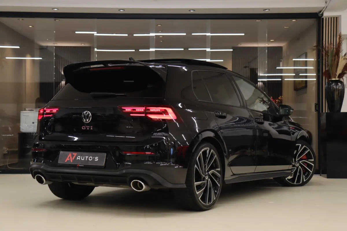 2.0 TSI GTI CLUBSPORT BLACKSTYLE /PANO/HK/SPECIAL/CAM/CARPLAY/IQ/VOLL