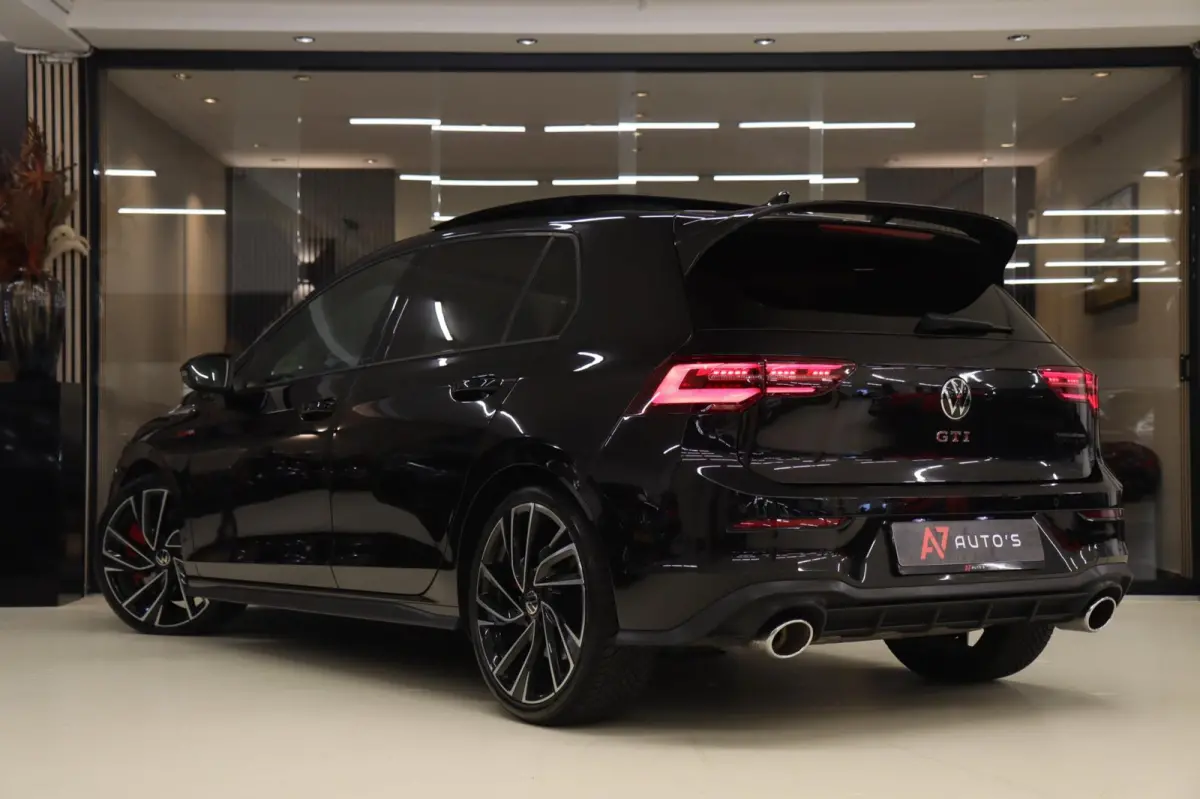 2.0 TSI GTI CLUBSPORT BLACKSTYLE /PANO/HK/SPECIAL/CAM/CARPLAY/IQ/VOLL