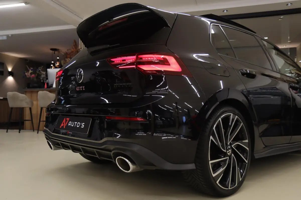 2.0 TSI GTI CLUBSPORT BLACKSTYLE /PANO/HK/SPECIAL/CAM/CARPLAY/IQ/VOLL