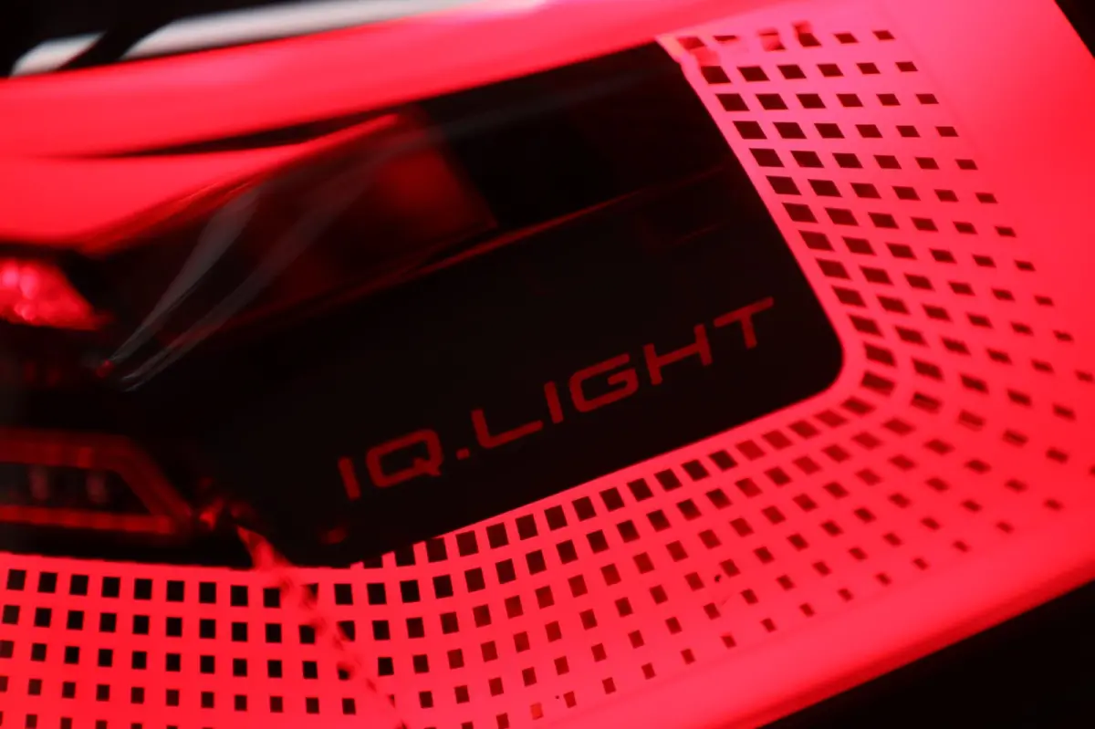 2.0 TSI GTI CLUBSPORT BLACKSTYLE /PANO/HK/SPECIAL/CAM/CARPLAY/IQ/VOLL