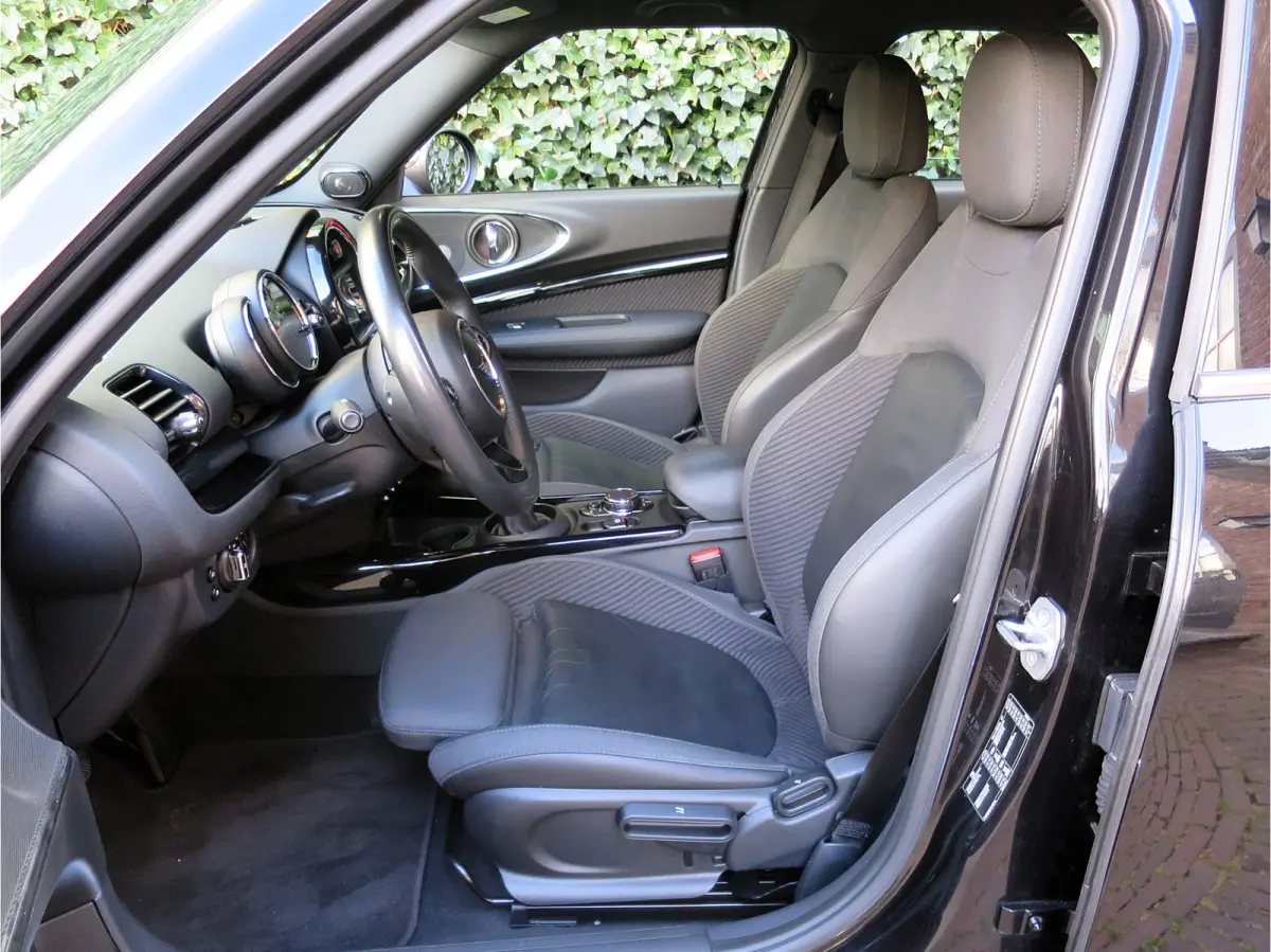1.5 Cooper Chili Business Ed. F54 NL-auto, XL-navi, HK, LED, Park.ass en 19"
