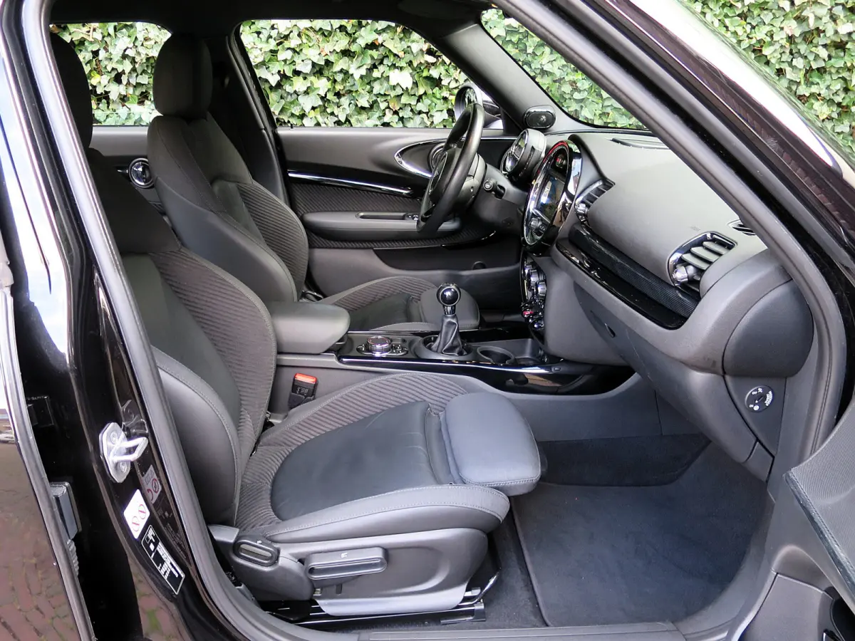 1.5 Cooper Chili Business Ed. F54 NL-auto, XL-navi, HK, LED, Park.ass en 19"