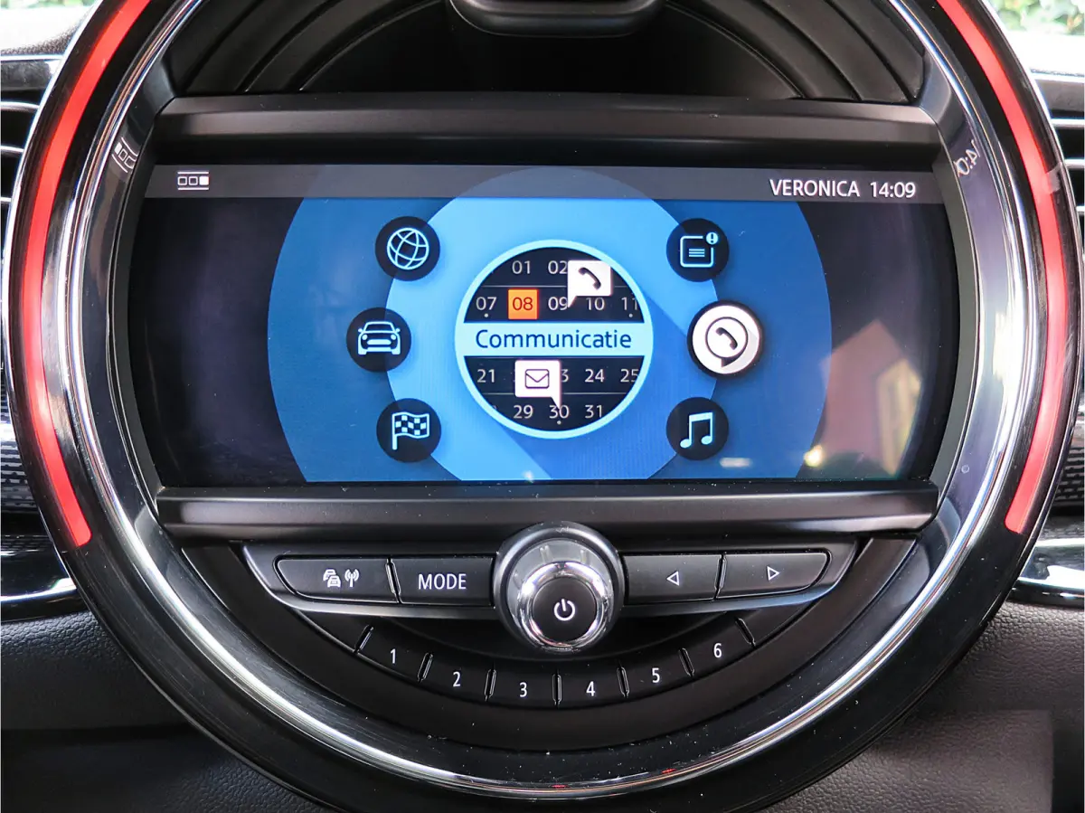 1.5 Cooper Chili Business Ed. F54 NL-auto, XL-navi, HK, LED, Park.ass en 19"