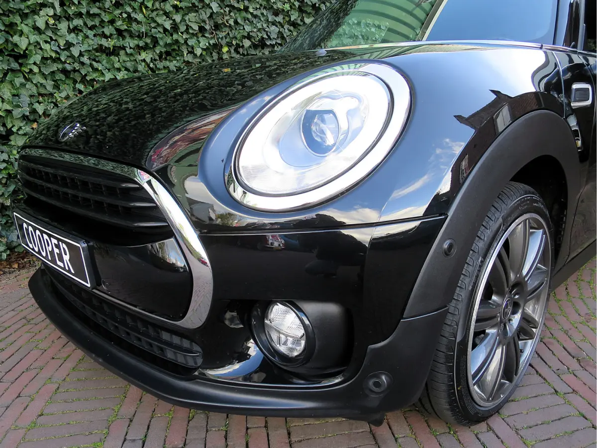 1.5 Cooper Chili Business Ed. F54 NL-auto, XL-navi, HK, LED, Park.ass en 19"