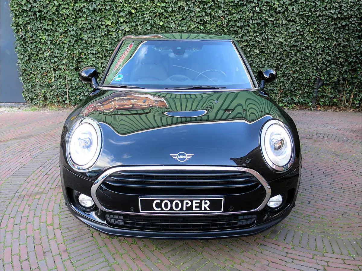 1.5 Cooper Chili Business Ed. F54 NL-auto, XL-navi, HK, LED, Park.ass en 19"