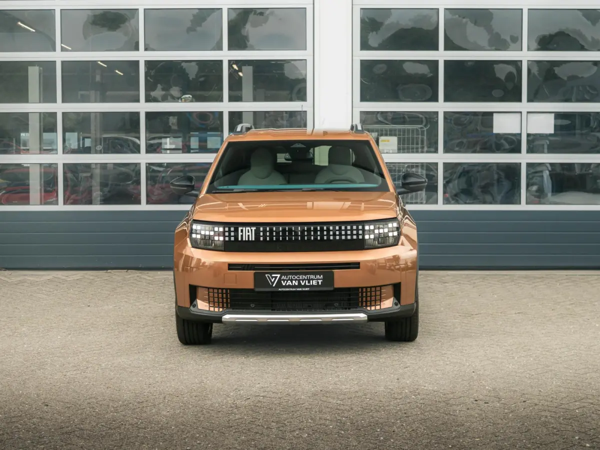 La Prima 44 kWh | Uit voorraad leverbaar | Clima | Cruise | Camera | Apple Carplay | 17" | Navi | Winter Pack