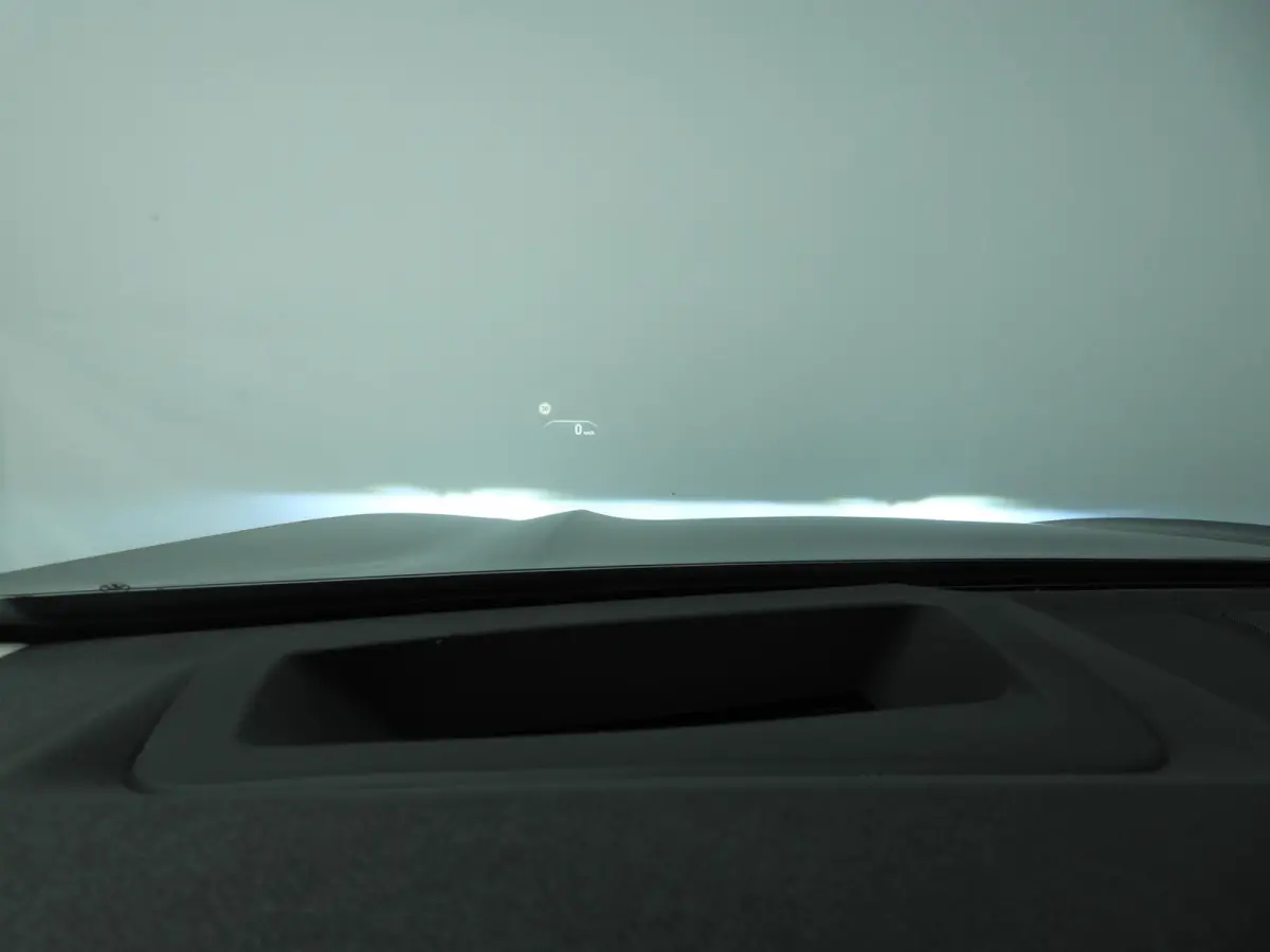 xDrive30i | LED | Leder | HUD | Trekhaak | Sportstoelen | Keyles go | Hifi speakers | Alu 19 inch