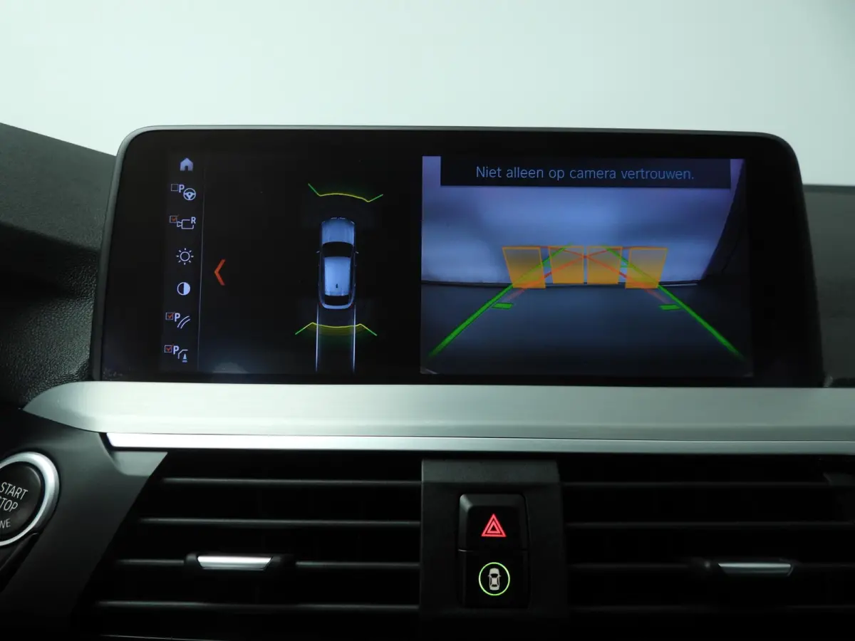 xDrive30i | LED | Leder | HUD | Trekhaak | Sportstoelen | Keyles go | Hifi speakers | Alu 19 inch