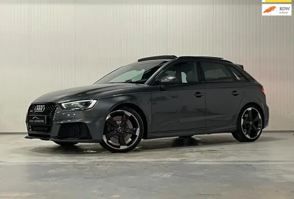 2.5 TFSI RS 3 quattro Pro Line Plus | PANO | LEDER | MATRIX LED