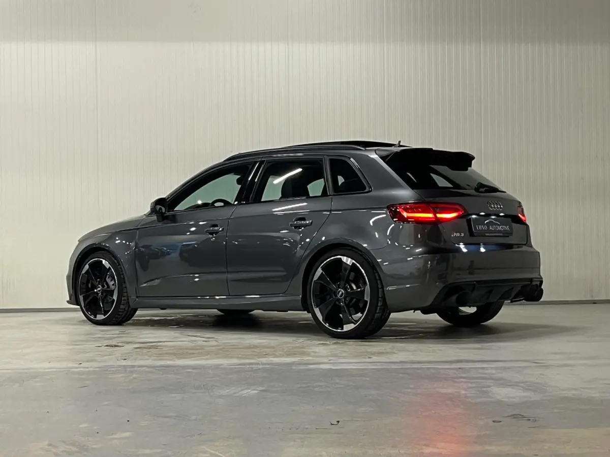 2.5 TFSI RS 3 quattro Pro Line Plus | PANO | LEDER | MATRIX LED