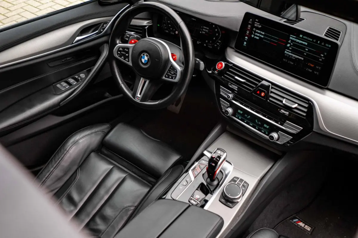 BMW M5 - Competition 625PK EX-BPM|Schuif-kantel | Head-up | Harman Kardon |