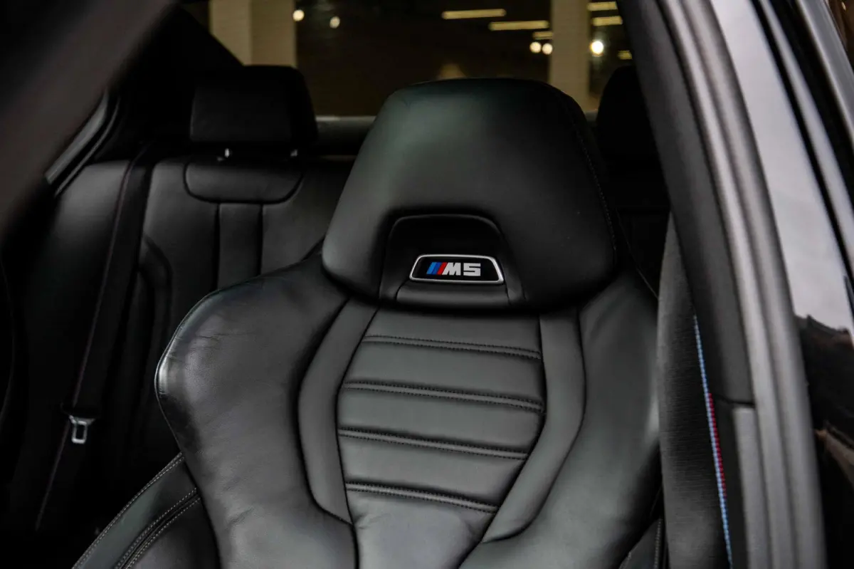 BMW M5 - Competition 625PK EX-BPM|Schuif-kantel | Head-up | Harman Kardon |
