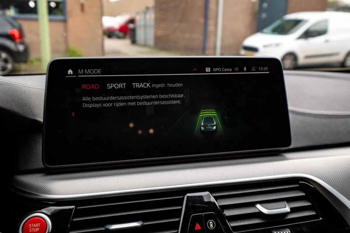 BMW M5 - Competition 625PK EX-BPM|Schuif-kantel | Head-up | Harman Kardon |