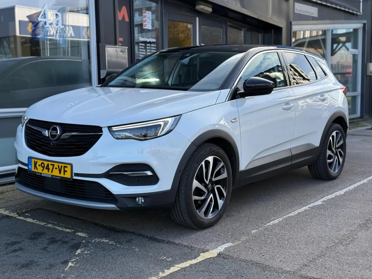 1.2 Turbo Ultimate | Keyless | Cruise | 360 Camera