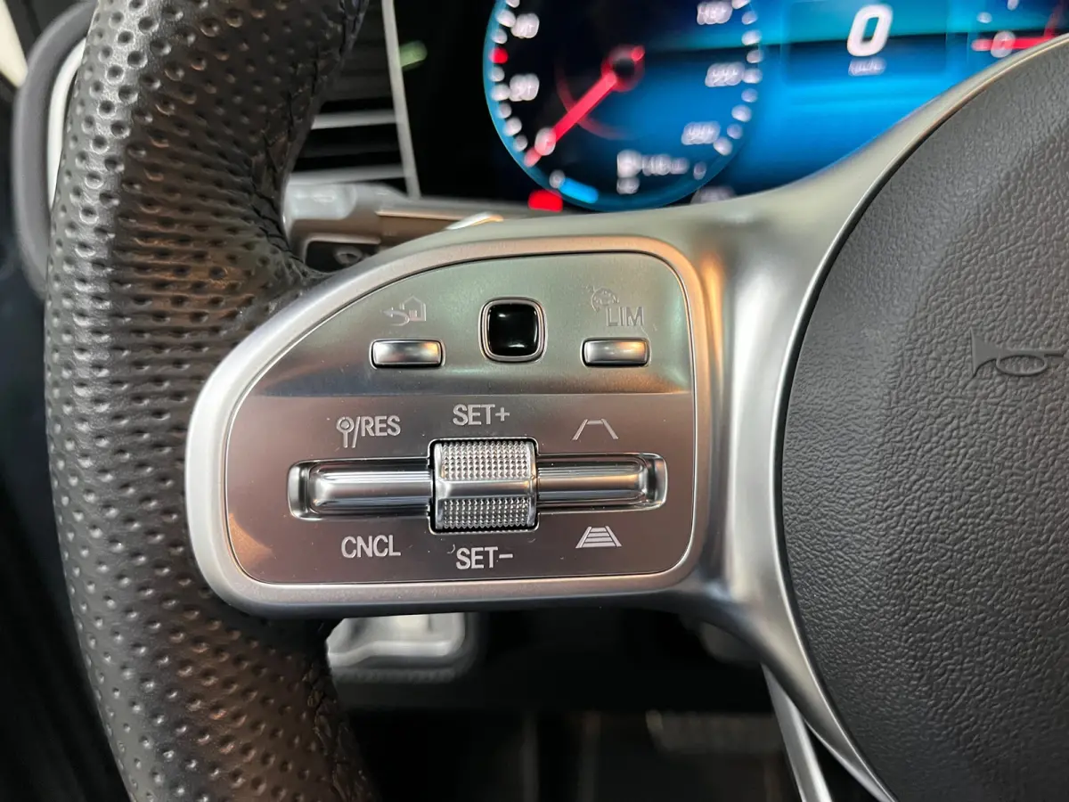 350 e 4MATIC AMG Premium Plus | Burmester | Luchtvering | Memory | Panoramadak | Stoel Koeling |