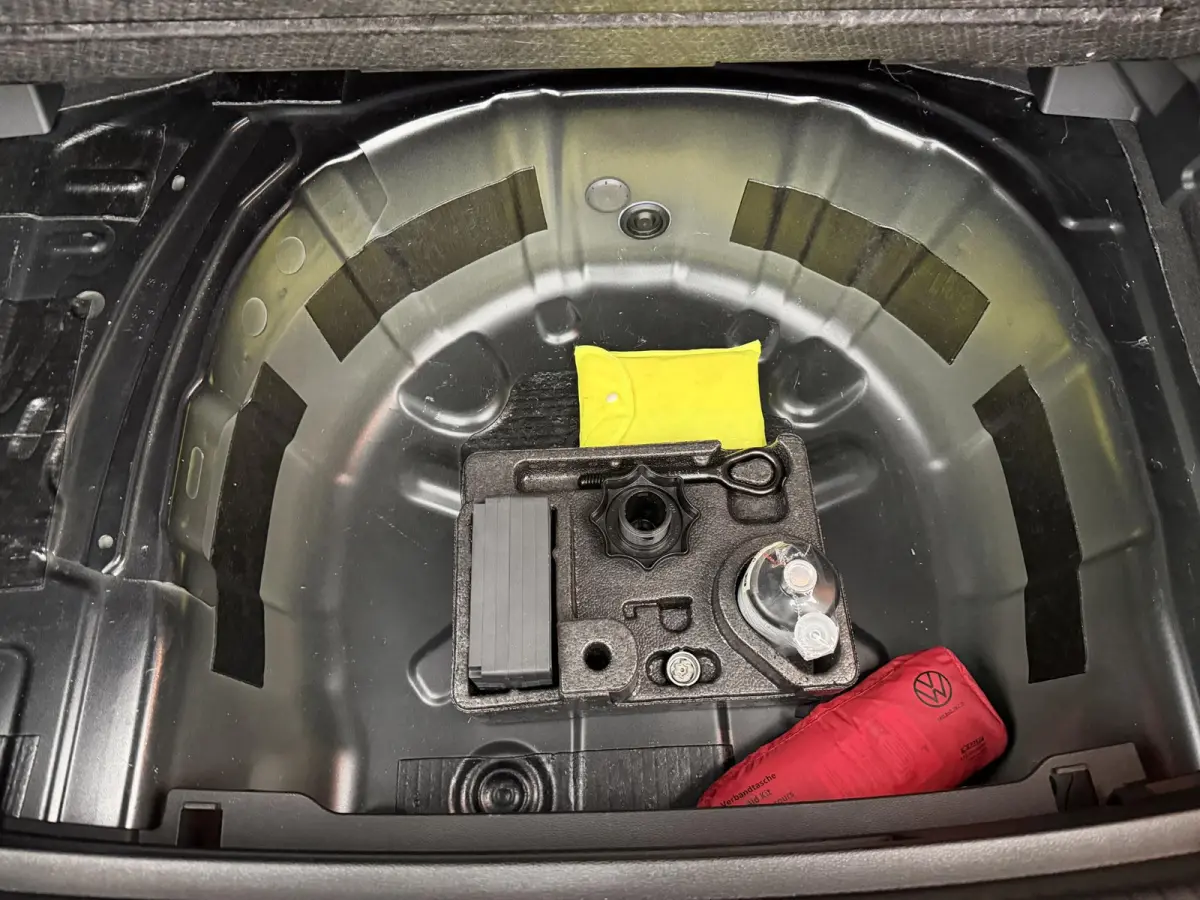 1.0 TSI R-Line IQ VIRTUAL LED KEYLESS CAMERA DSG