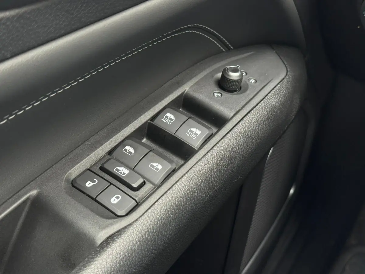 4xe 240 Plug-in Hybrid New Upland |Keyless |Camera |Stoel/Stuurverw. |ACC