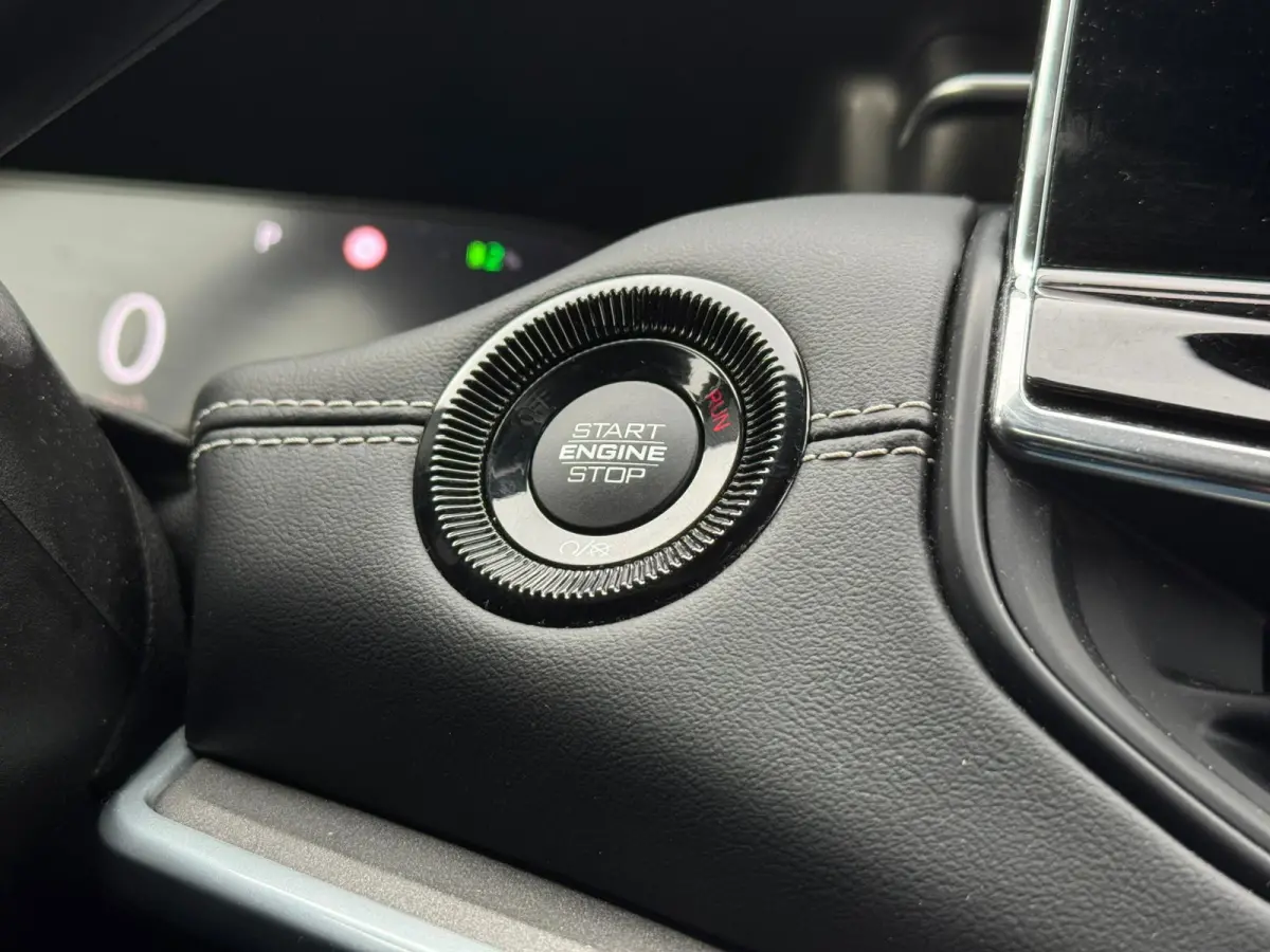 4xe 240 Plug-in Hybrid New Upland |Keyless |Camera |Stoel/Stuurverw. |ACC