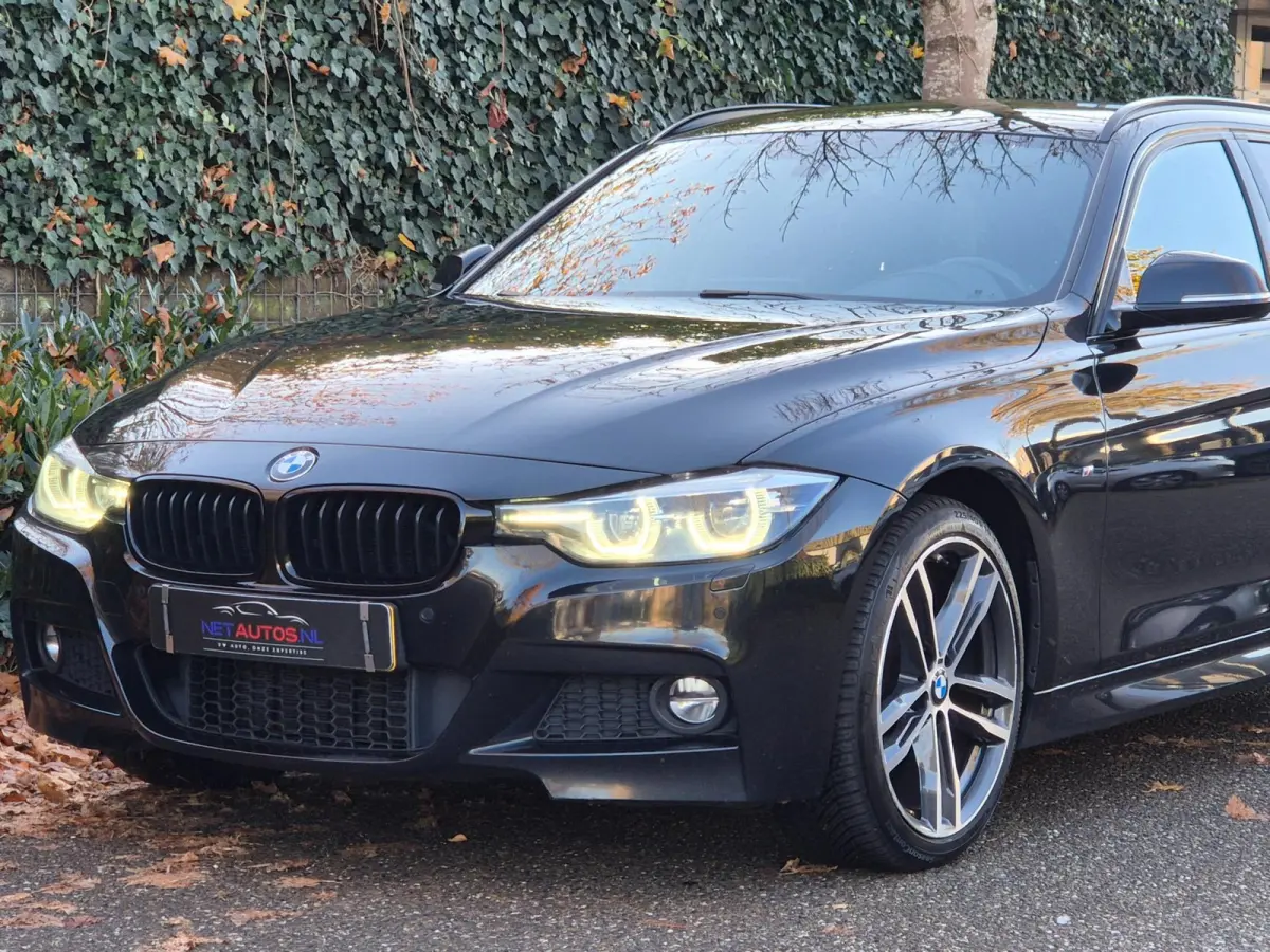 F31 320i M Sport X-drive Trekhaak Apple CarPlay dig.dash 19inch 320i xDrive M Sport Edition