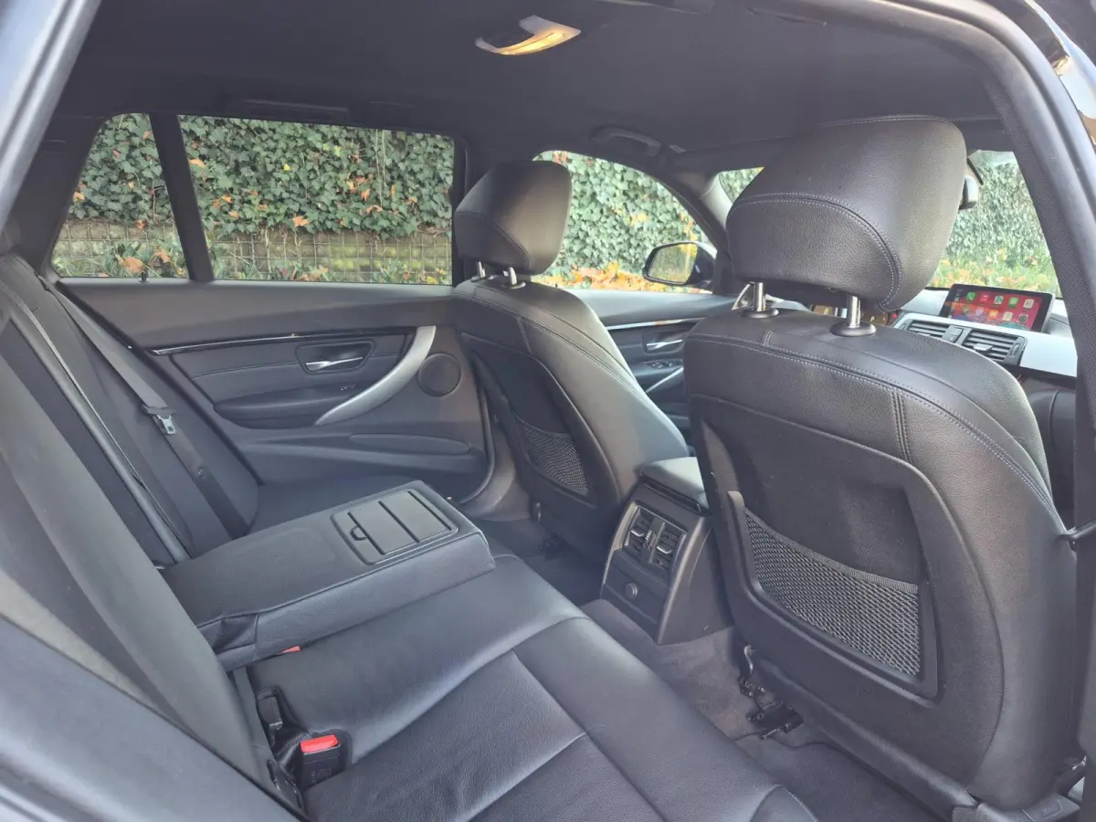 F31 320i M Sport X-drive Trekhaak Apple CarPlay dig.dash 19inch 320i xDrive M Sport Edition