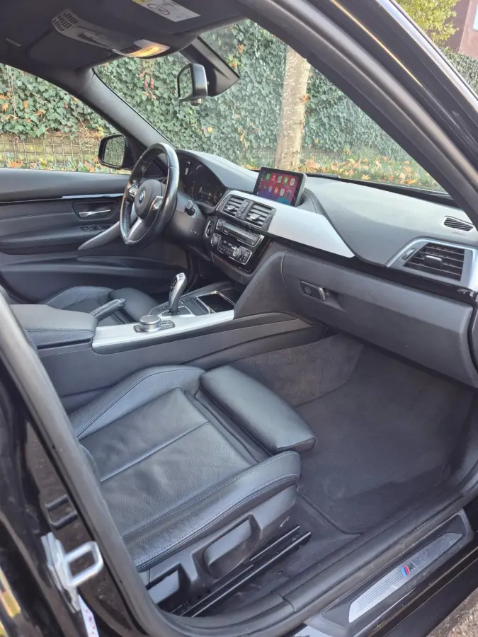 F31 320i M Sport X-drive Trekhaak Apple CarPlay dig.dash 19inch 320i xDrive M Sport Edition
