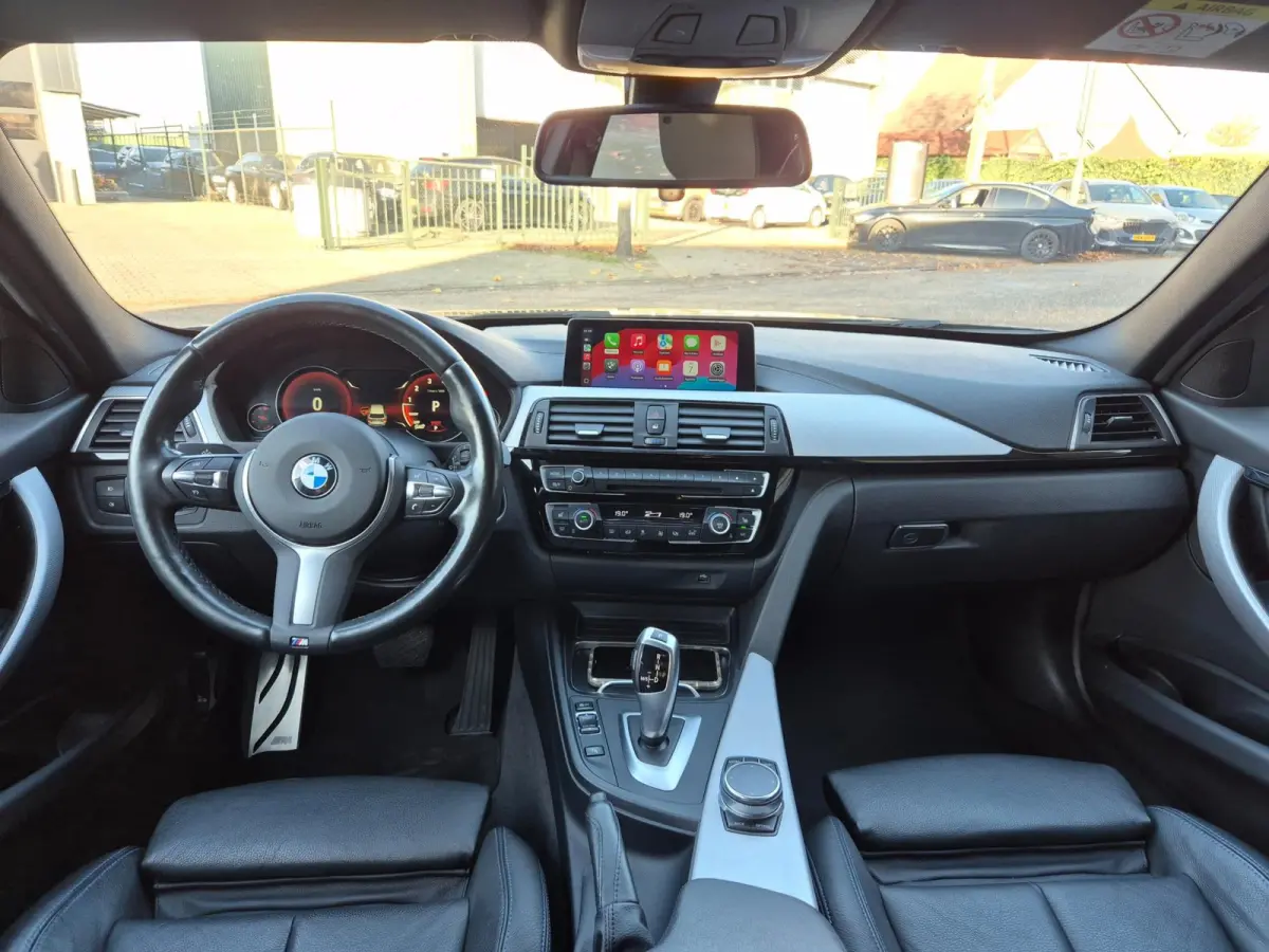 F31 320i M Sport X-drive Trekhaak Apple CarPlay dig.dash 19inch 320i xDrive M Sport Edition