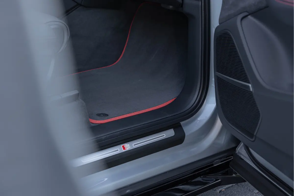SQ7 4.0 TFSI 507pk Quattro Pano S-stoelen 4-wielsturing Standkachel B&O HuD