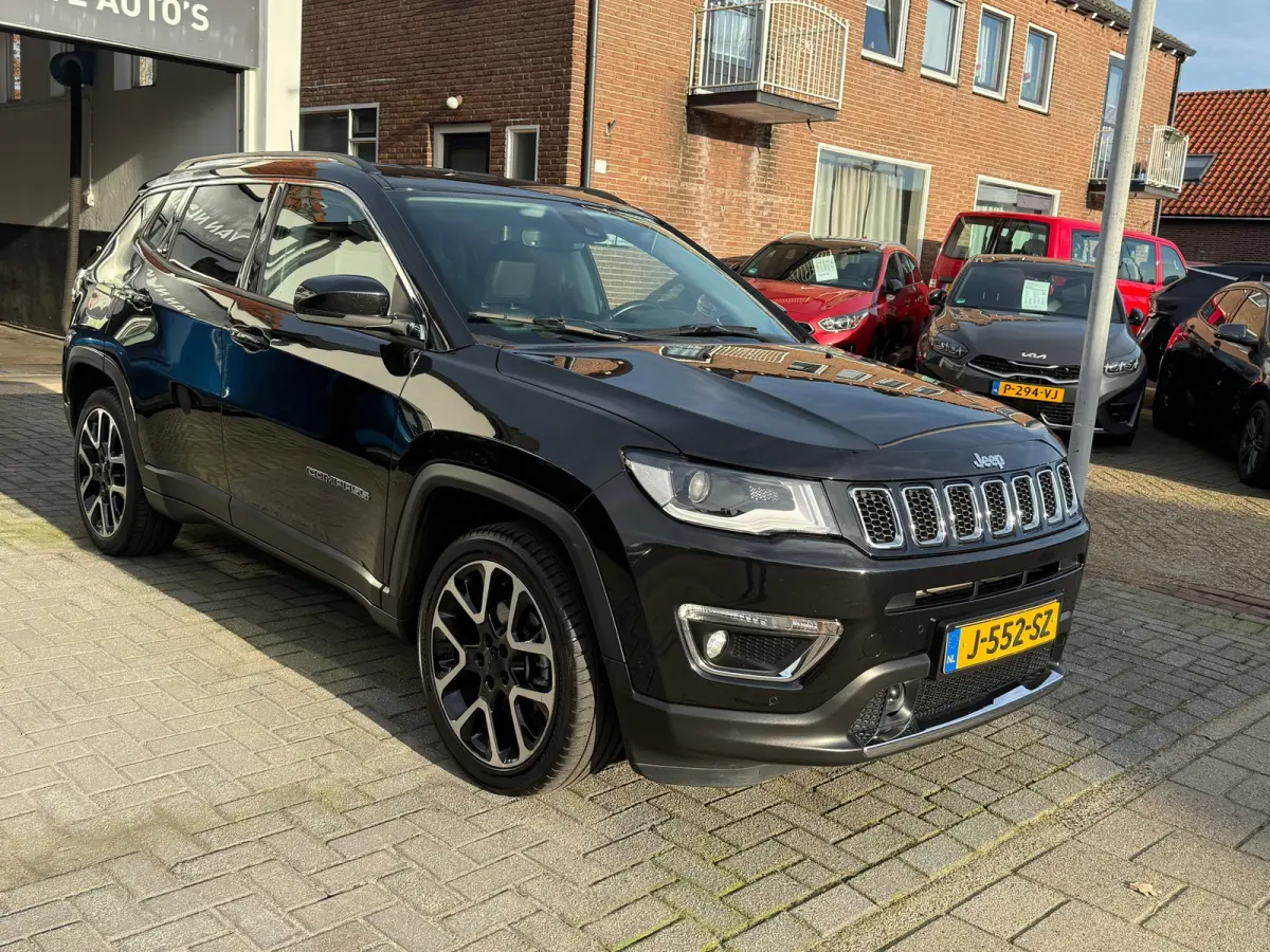 1.3T Limited automaat,Apple Carplay/Android navigatie,Parkeersensoren,Achteruitrij camera