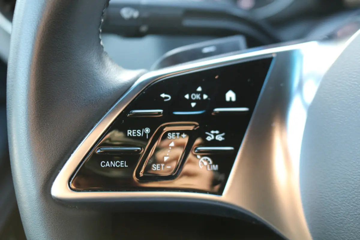320 L3 H2 Pro 81kWh