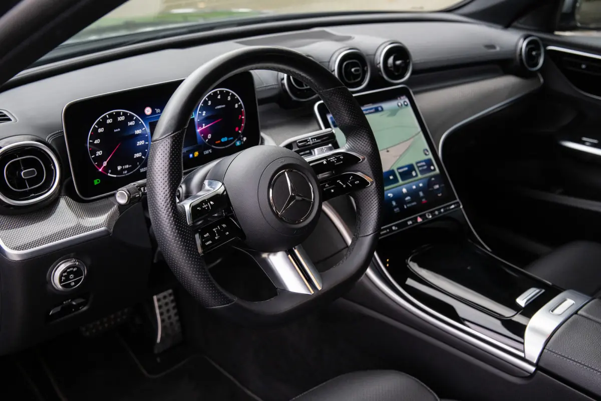 200 Launch Edition AMG Line , Virtual cockpit, Leer, Sfeerverlichting,