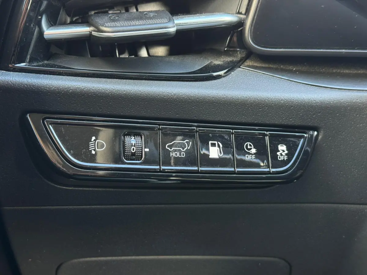 1.6 GDi PHEV DynamicLine |Camera |Elektr. stoel |Keyless |ACC