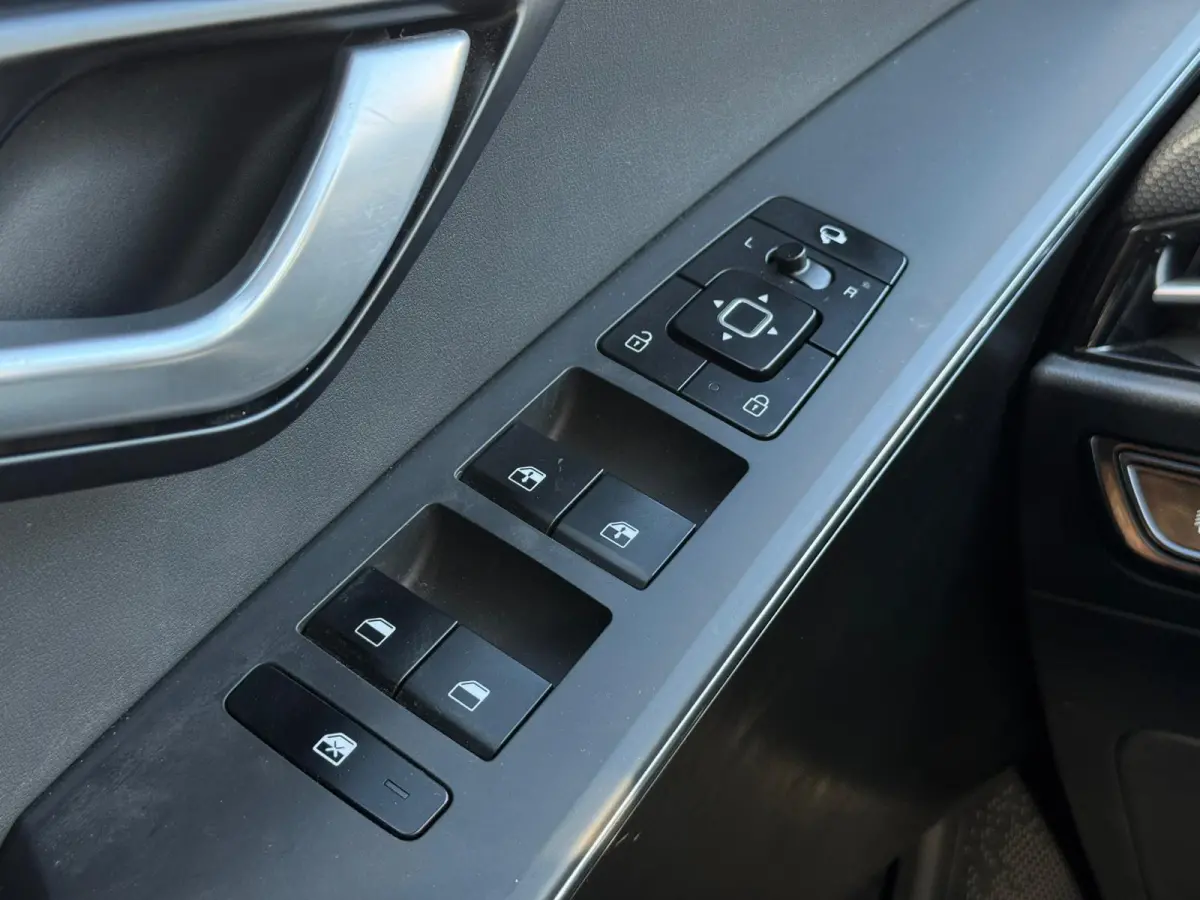 1.6 GDi PHEV DynamicLine |Camera |Elektr. stoel |Keyless |ACC