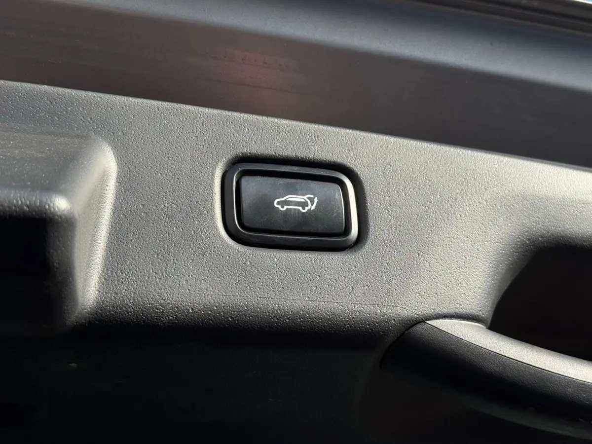 1.6 GDi PHEV DynamicLine |Camera |Elektr. stoel |Keyless |ACC