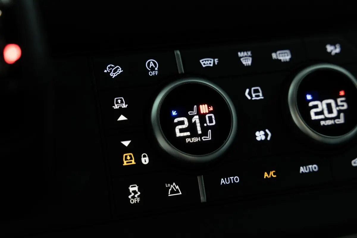 3.0 D250 MHEV SE