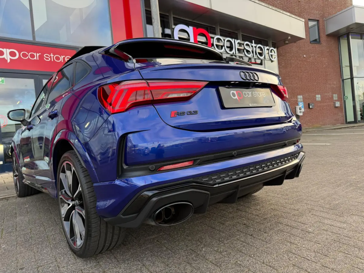 RSQ3 TFSI RS / Panorama/ Full spec
