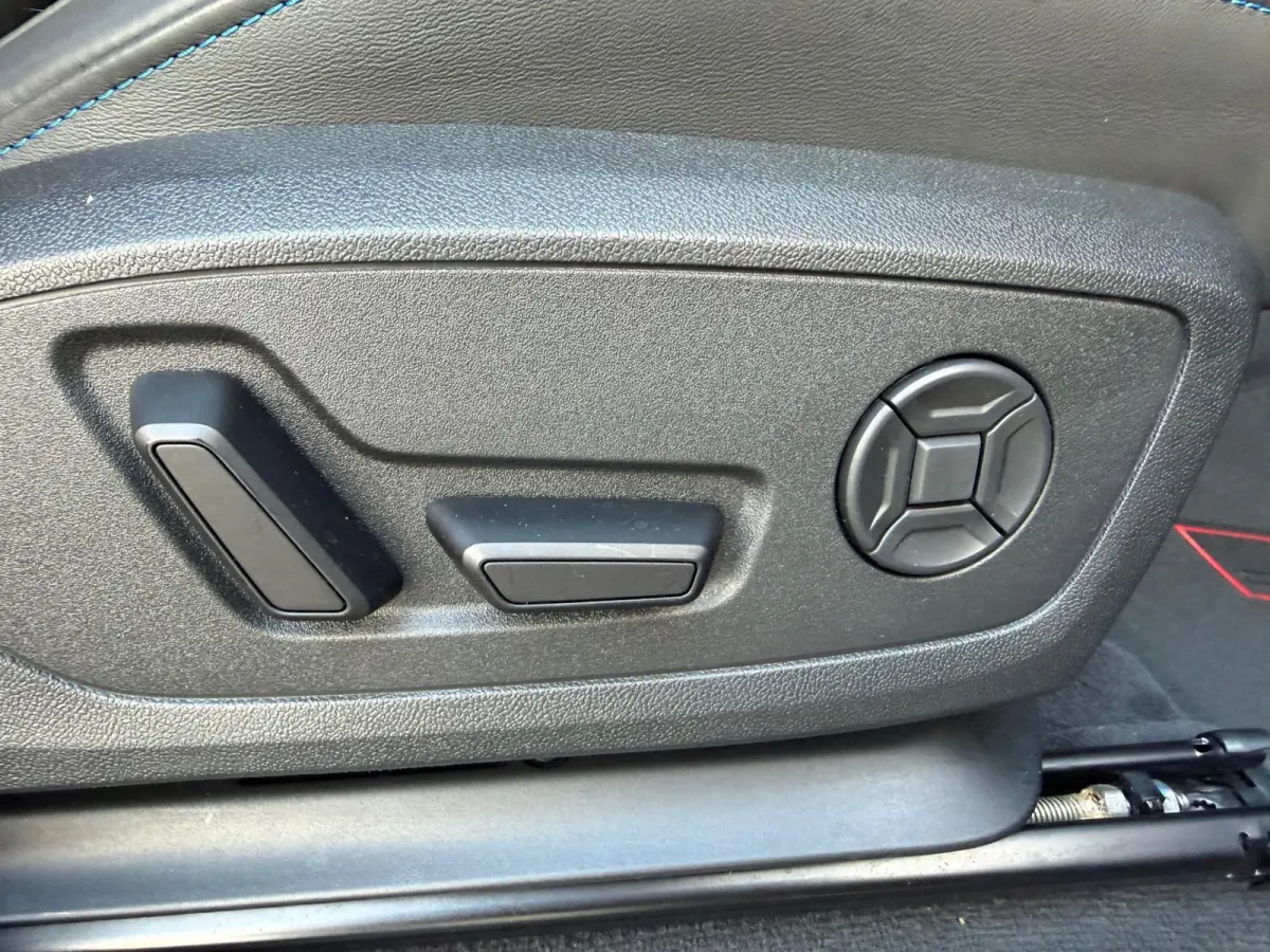 RSQ3 TFSI RS / Panorama/ Full spec