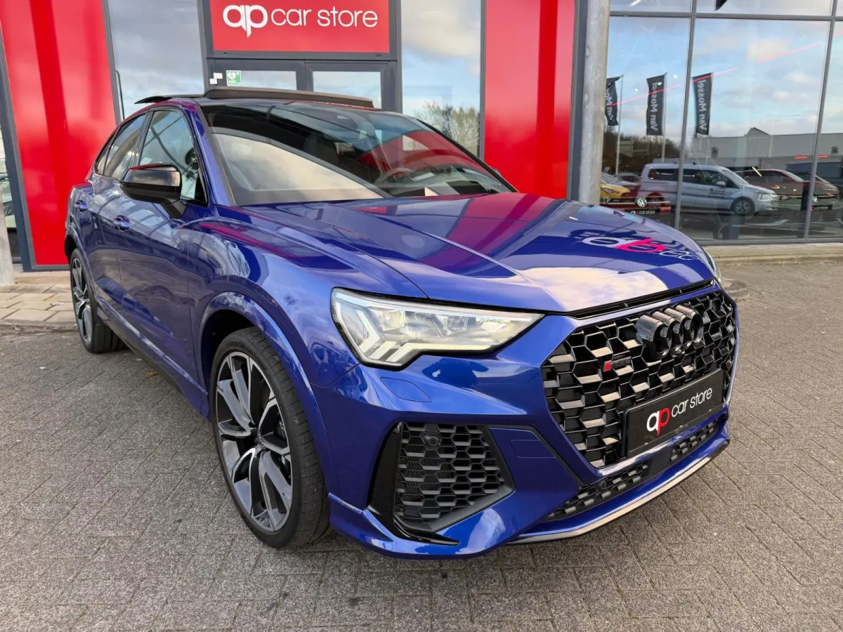 RSQ3 TFSI RS / Panorama/ Full spec