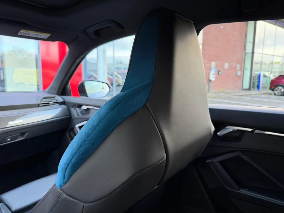 RSQ3 TFSI RS / Panorama/ Full spec