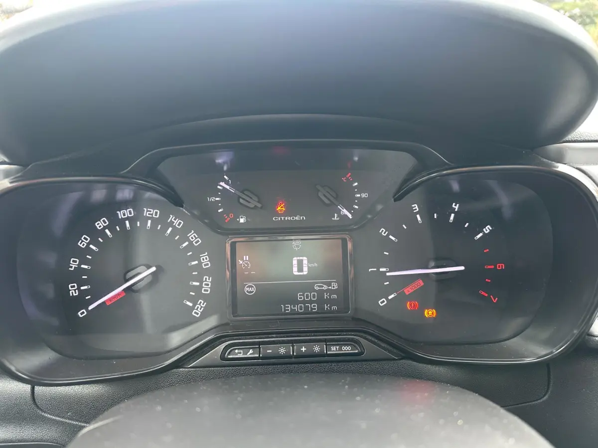 1.2 PT Feel (2020)|NAVI|CLIMA Apple CarPlay
