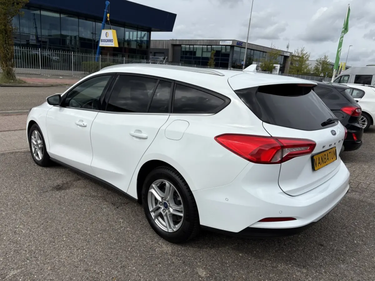 1.0 EcoBoost Titanium Business