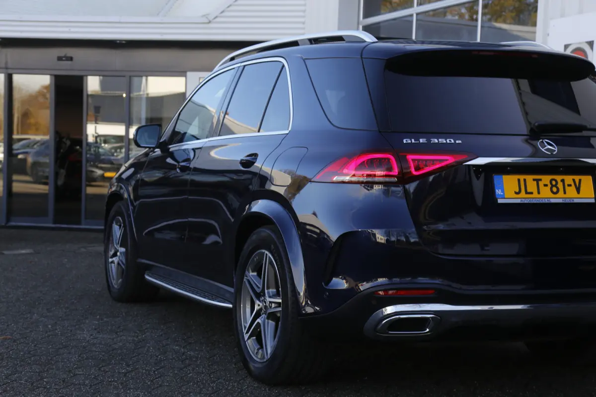 350 e PHEV Plug in 4MATIC AMG*Perfect MB Onderh.*BTW*1ste Eig*Luchtvering/Pano/ACC/360/Stoelverw./Stoelkoeling/MBUX/LED/Elek. Klep/Standkachel/Dodehoek/Rijstrook/Apple Carplay-Android/VOL*
